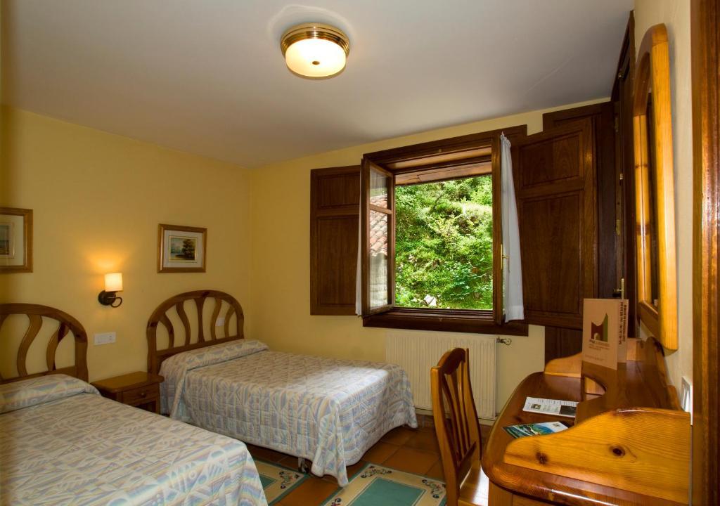 La Casona De Mestas Ponga Kamer foto
