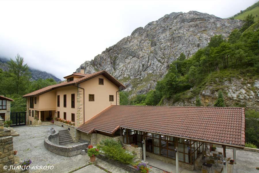 La Casona De Mestas Ponga Buitenkant foto
